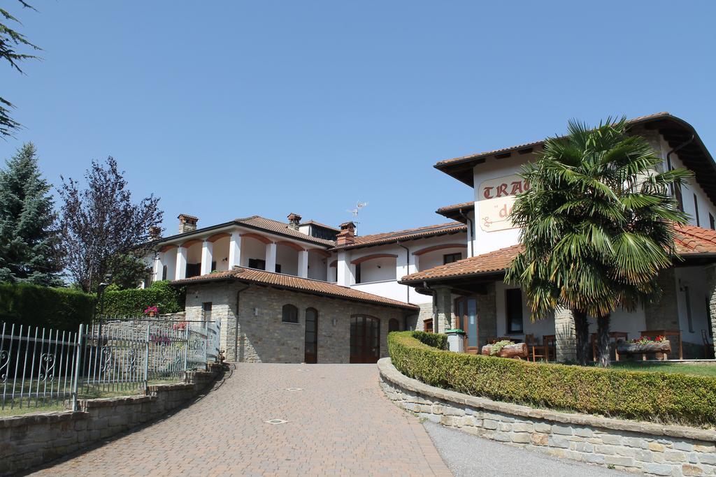 Villa Carla Castino Luaran gambar